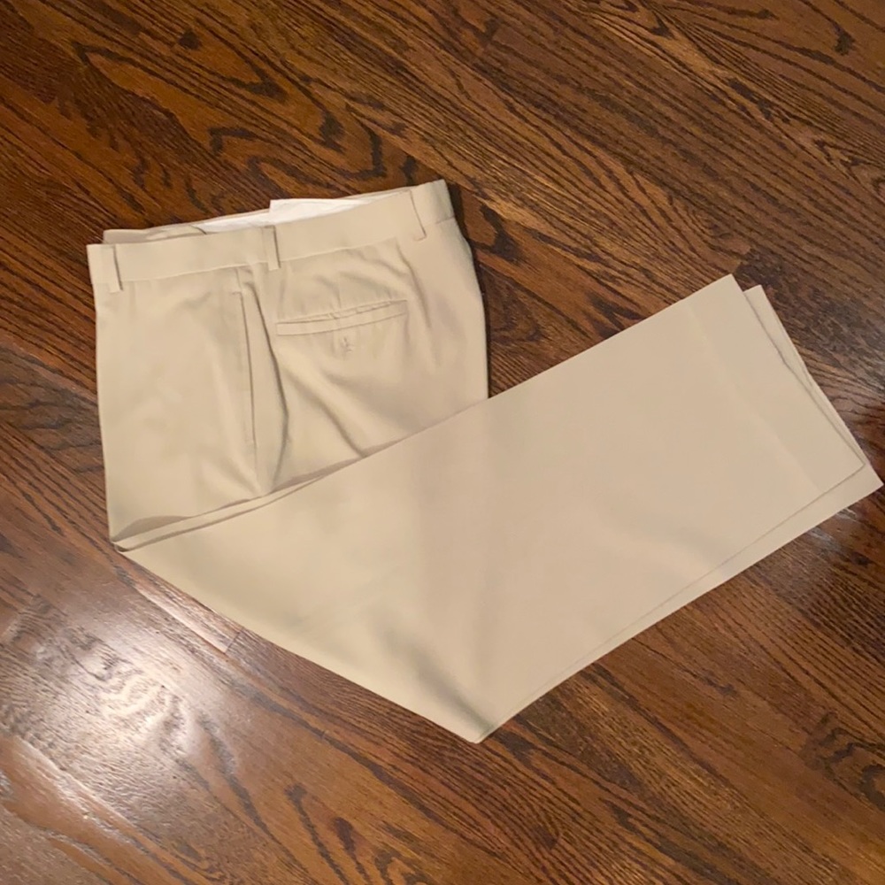 Men’s Pronto Uomo Dress Khakis. 36R. 30 inseam.